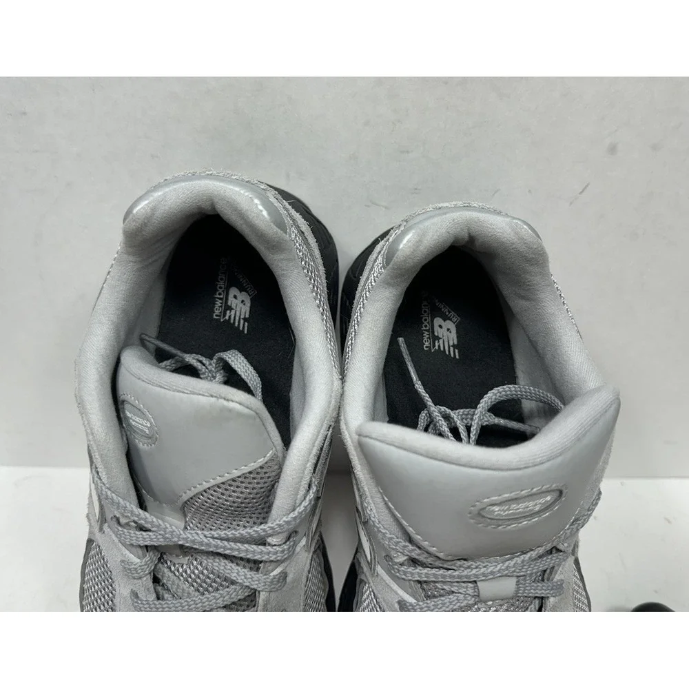 New Balance 2002R Shoes Women's Size 8 Castlerock Gray Black Sneakers GC2002ST
